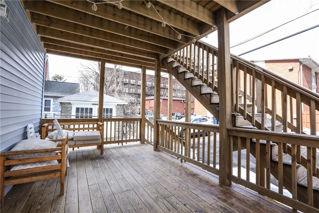 36 Tracy Street Down, Rochester, New York 14607, Rochester, New York 14607, 2 Bedrooms Bedrooms, 5 Rooms Rooms,1 BathroomBathrooms,Residential Lease,Closed,36 Tracy Street Down, Rochester, New York 14607,0,R1602300