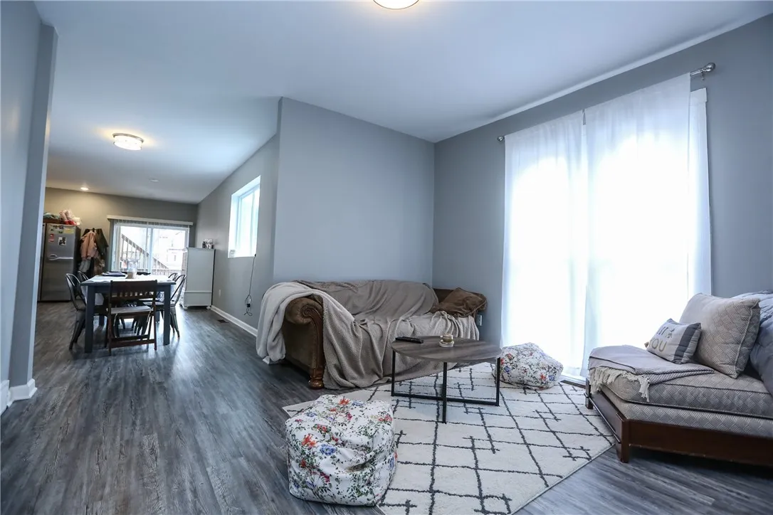 36 Tracy Street Down, Rochester, New York 14607, Rochester, New York 14607, 2 Bedrooms Bedrooms, 5 Rooms Rooms,1 BathroomBathrooms,Residential Lease,Closed,36 Tracy Street Down, Rochester, New York 14607,0,R1602300