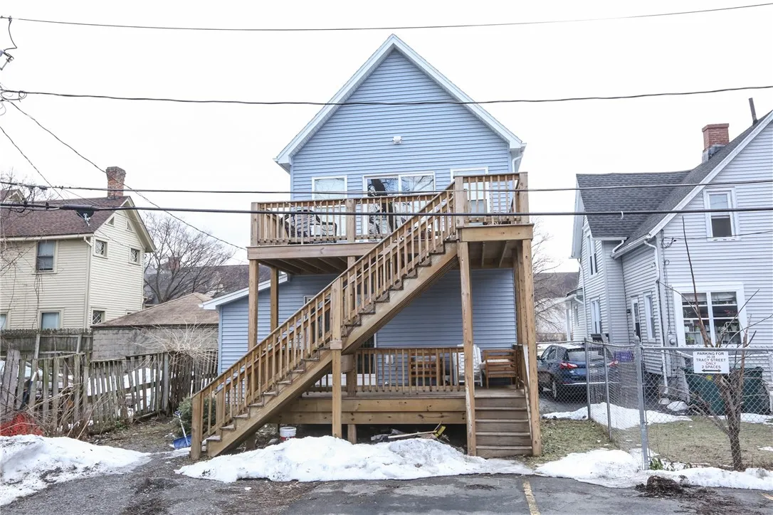 36 Tracy Street Down, Rochester, New York 14607, Rochester, New York 14607, 2 Bedrooms Bedrooms, 5 Rooms Rooms,1 BathroomBathrooms,Residential Lease,Closed,36 Tracy Street Down, Rochester, New York 14607,0,R1602300