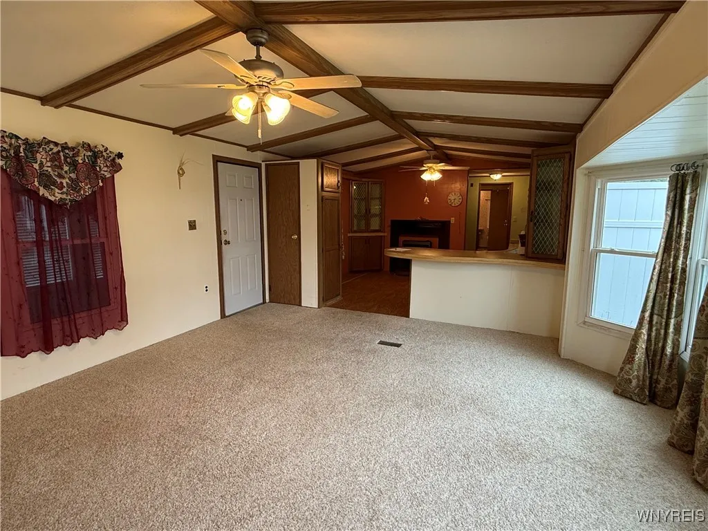118 Burgundy Circle, West Seneca, New York 14224, West Seneca, New York 14224, 2 Bedrooms Bedrooms, 4 Rooms Rooms,2 BathroomsBathrooms,Residential,Closed,118 Burgundy Circle, West Seneca, New York 14224,B1602316