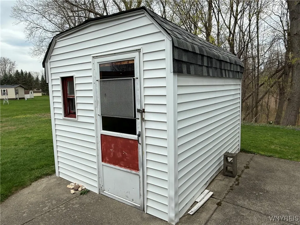 118 Burgundy Circle, West Seneca, New York 14224, West Seneca, New York 14224, 2 Bedrooms Bedrooms, 4 Rooms Rooms,2 BathroomsBathrooms,Residential,Closed,118 Burgundy Circle, West Seneca, New York 14224,B1602316
