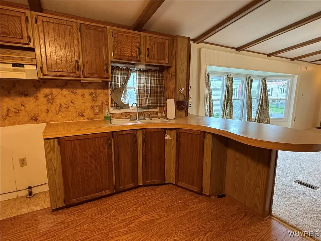 118 Burgundy Circle, West Seneca, New York 14224, West Seneca, New York 14224, 2 Bedrooms Bedrooms, 4 Rooms Rooms,2 BathroomsBathrooms,Residential,Closed,118 Burgundy Circle, West Seneca, New York 14224,B1602316