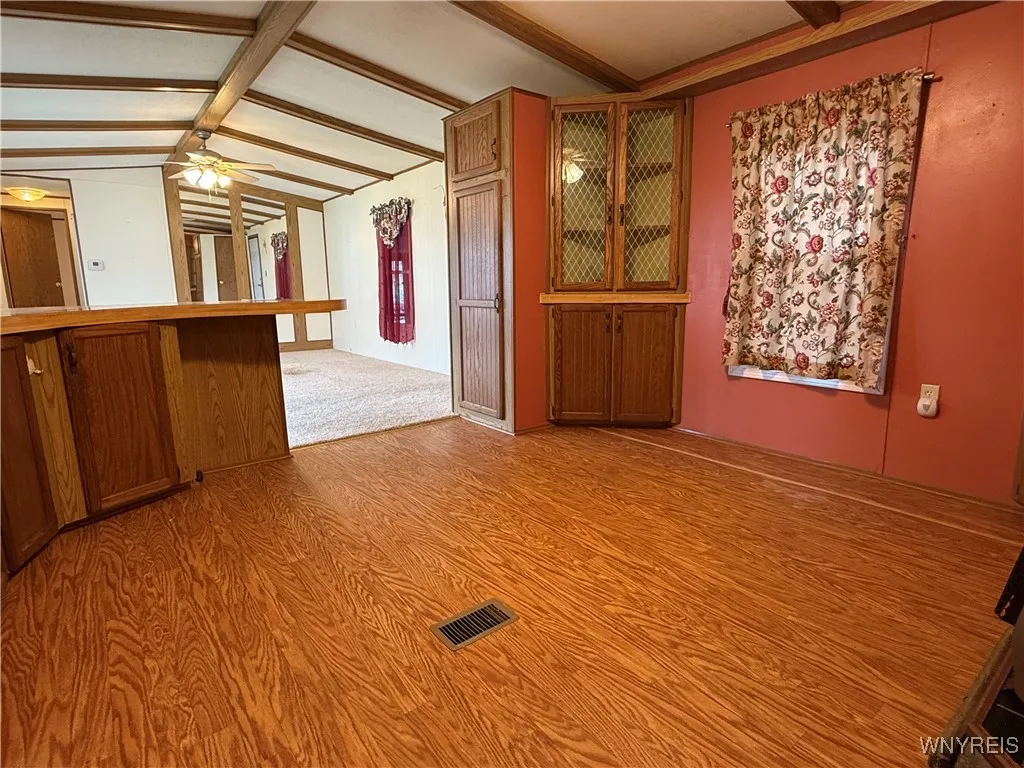 118 Burgundy Circle, West Seneca, New York 14224, West Seneca, New York 14224, 2 Bedrooms Bedrooms, 4 Rooms Rooms,2 BathroomsBathrooms,Residential,Closed,118 Burgundy Circle, West Seneca, New York 14224,B1602316