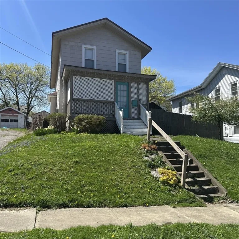 334 South Main Street, Jamestown, New York 14701, Jamestown, New York 14701, 3 Bedrooms Bedrooms, 9 Rooms Rooms,1 BathroomBathrooms,Residential,Closed,334 South Main Street, Jamestown, New York 14701,0,R1602313