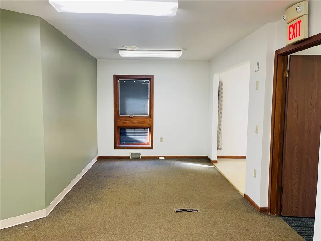 1024 Hilton Parma Road, Parma, New York 14468, Parma, New York 14468, ,Commercial Lease,For Rent,1024 Hilton Parma Road, Parma, New York 14468,R1602513