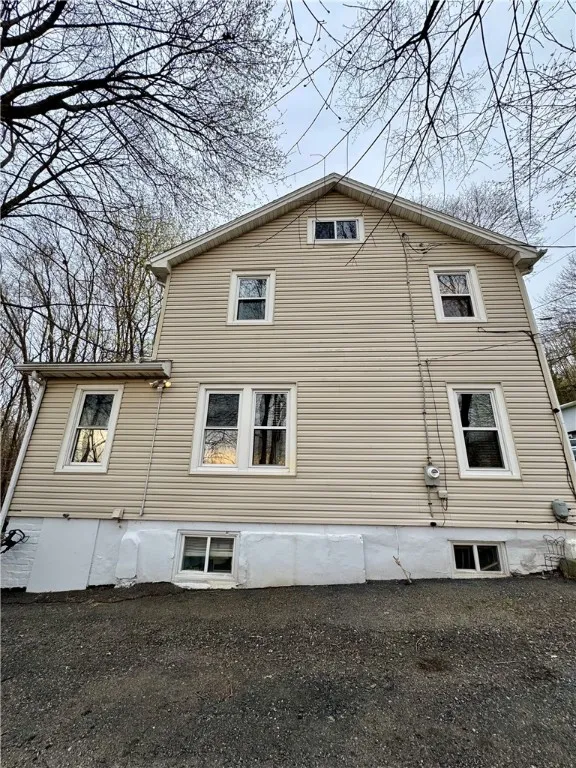 17 Phinn Avenue, Binghamton-city, New York 13903, Binghamton, New York 13903, 3 Bedrooms Bedrooms, 8 Rooms Rooms,1 BathroomBathrooms,Residential,Closed,17 Phinn Avenue, Binghamton-city, New York 13903,0,R1601422