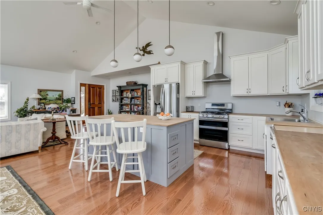 28278 Stony Point Road, Cape Vincent, New York 136, Cape Vincent, New York 13618, 4 Bedrooms Bedrooms, 8 Rooms Rooms,4 BathroomsBathrooms,Residential,For Sale,28278 Stony Point Road, Cape Vincent, New York 136,S1602414