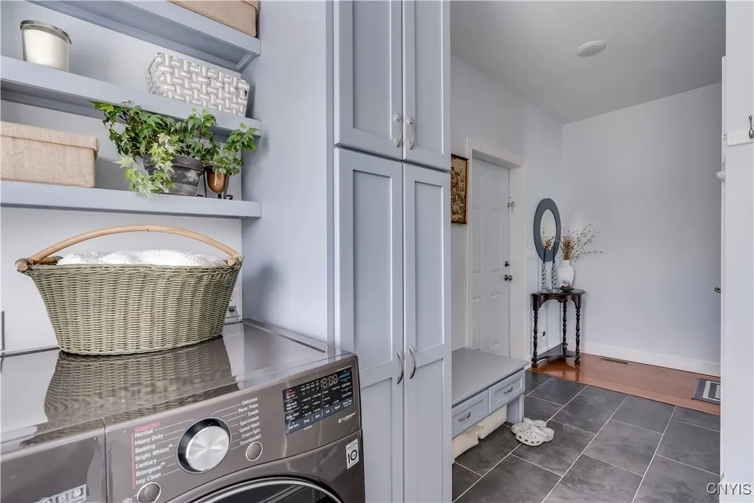 28278 Stony Point Road, Cape Vincent, New York 136, Cape Vincent, New York 13618, 4 Bedrooms Bedrooms, 8 Rooms Rooms,4 BathroomsBathrooms,Residential,For Sale,28278 Stony Point Road, Cape Vincent, New York 136,S1602414