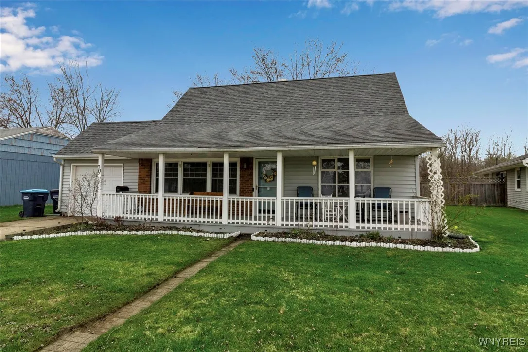 90 Schwegler Road, Grand Island, New York 14072, Grand Island, New York 14072, 3 Bedrooms Bedrooms, 7 Rooms Rooms,1 BathroomBathrooms,Residential,Closed,90 Schwegler Road, Grand Island, New York 14072,0,B1601243