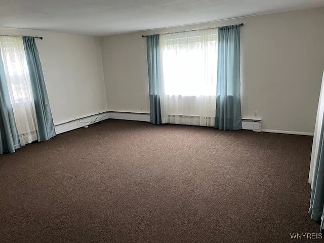 Rear unit living room