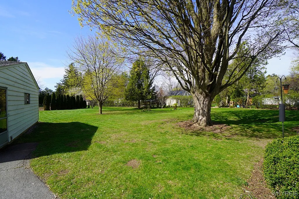 4306 Clark Street, Hamburg, New York 14075, Hamburg, New York 14075, 6 Bedrooms Bedrooms, ,3 BathroomsBathrooms,Residential,Closed,4306 Clark Street, Hamburg, New York 14075,0,B1602601