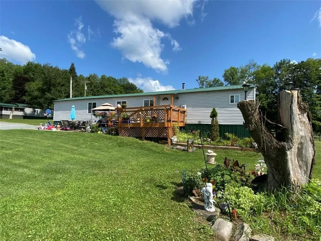 846-848 Silas Tompkins Road, Hancock, New York 127, Hancock, New York 12760, 5 Bedrooms Bedrooms, 9 Rooms Rooms,2 BathroomsBathrooms,Residential,For Sale,846-848 Silas Tompkins Road, Hancock, New York 127,R1602615