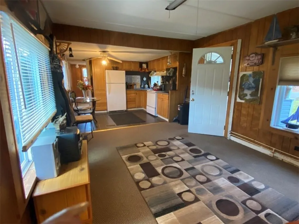 846-848 Silas Tompkins Road, Hancock, New York 127, Hancock, New York 12760, 5 Bedrooms Bedrooms, 9 Rooms Rooms,2 BathroomsBathrooms,Residential,For Sale,846-848 Silas Tompkins Road, Hancock, New York 127,R1602615