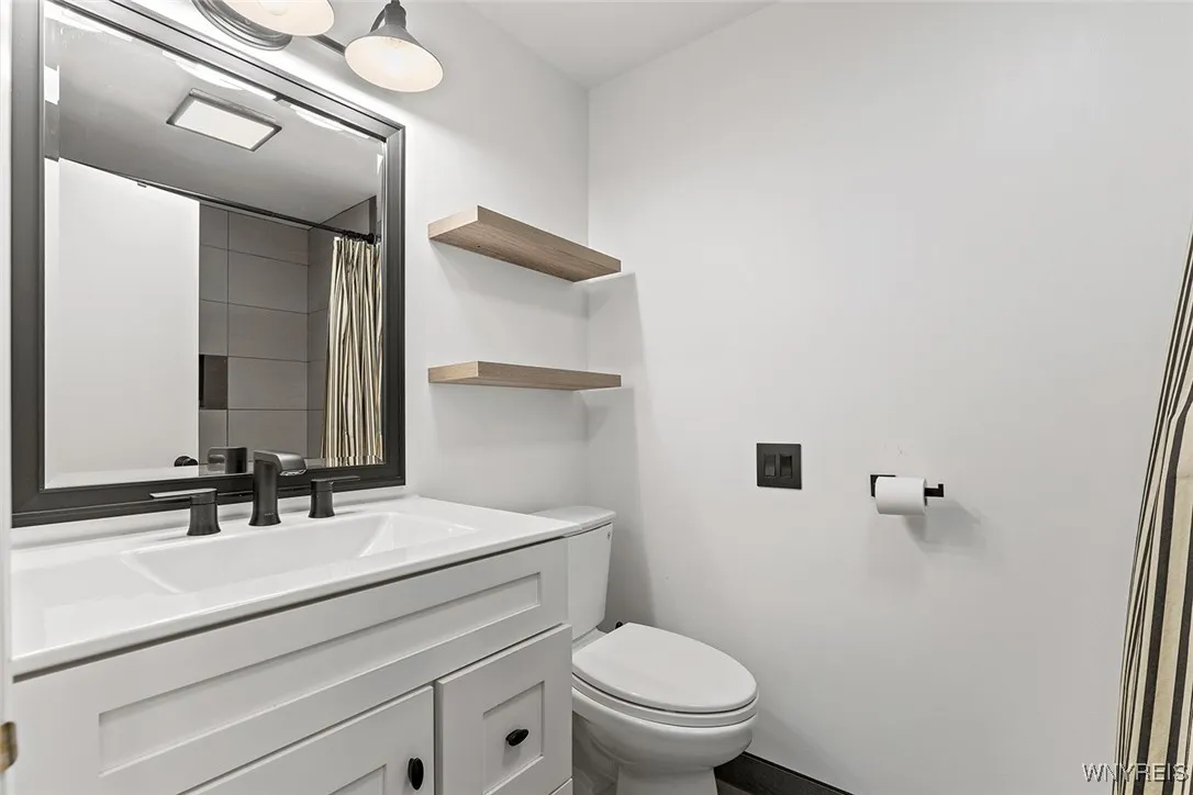 65 Guilford Lane 5, Amherst, New York 14221, Amherst, New York 14221, 2 Bedrooms Bedrooms, 5 Rooms Rooms,1 BathroomBathrooms,Residential,For Sale,65 Guilford Lane 5, Amherst, New York 14221,B1602456