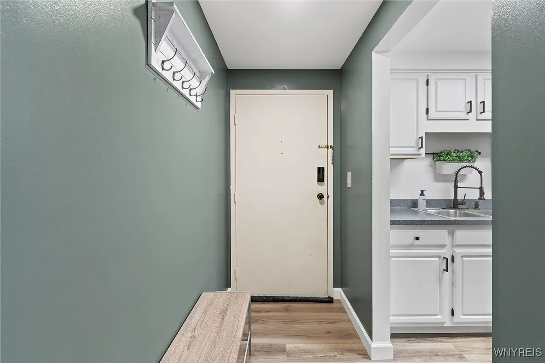 65 Guilford Lane 5, Amherst, New York 14221, Amherst, New York 14221, 2 Bedrooms Bedrooms, 5 Rooms Rooms,1 BathroomBathrooms,Residential,For Sale,65 Guilford Lane 5, Amherst, New York 14221,B1602456
