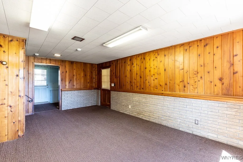 4040 Elma Road, Clarence, New York 14221, Clarence, New York 14221, 4 Bedrooms Bedrooms, 10 Rooms Rooms,2 BathroomsBathrooms,Residential,Closed,4040 Elma Road, Clarence, New York 14221,B1602261