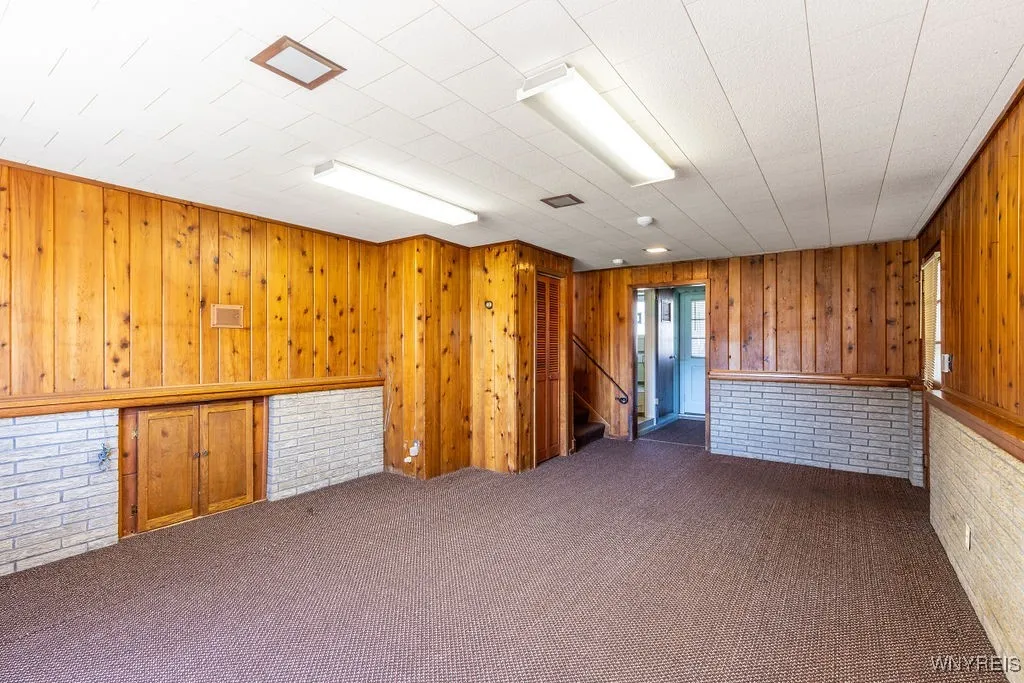 4040 Elma Road, Clarence, New York 14221, Clarence, New York 14221, 4 Bedrooms Bedrooms, 10 Rooms Rooms,2 BathroomsBathrooms,Residential,Closed,4040 Elma Road, Clarence, New York 14221,B1602261