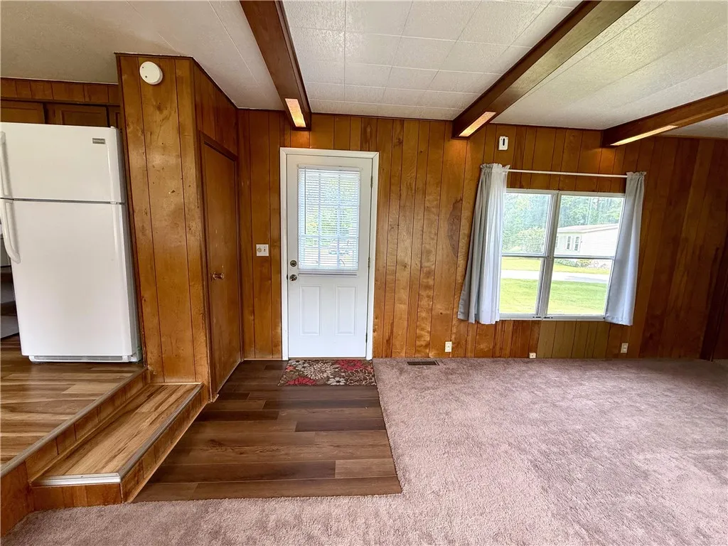 1612 Hennessey Road 33, Ontario, New York 14519, Ontario, New York 14519, 2 Bedrooms Bedrooms, 5 Rooms Rooms,1 BathroomBathrooms,Residential,For Sale,1612 Hennessey Road 33, Ontario, New York 14519,R1601808