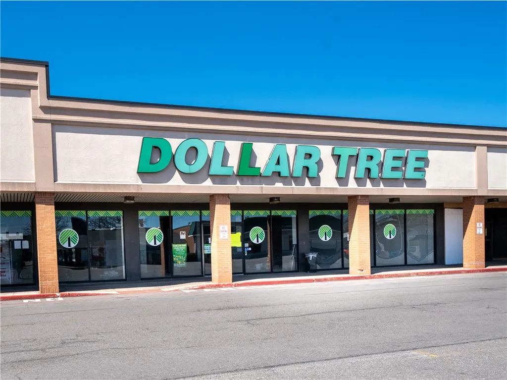 525 Titus Ave Avenue, Irondequoit, New York 14617, Irondequoit, New York 14617, ,Commercial Lease,For Rent,525 Titus Ave Avenue, Irondequoit, New York 14617,0,R1601847