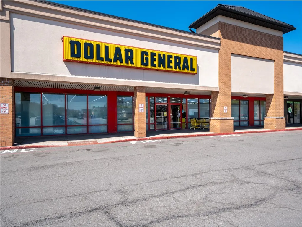 525 Titus Ave Avenue, Irondequoit, New York 14617, Irondequoit, New York 14617, ,Commercial Lease,For Rent,525 Titus Ave Avenue, Irondequoit, New York 14617,0,R1601847