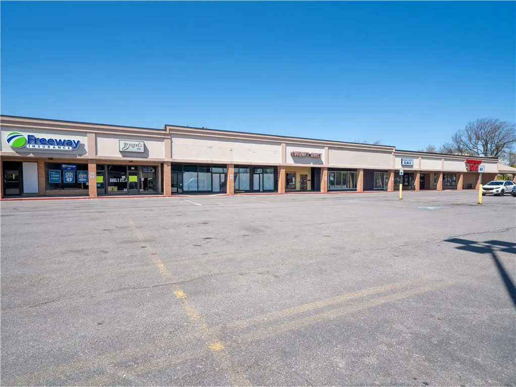 525 Titus Ave Avenue, Irondequoit, New York 14617, Irondequoit, New York 14617, ,Commercial Lease,For Rent,525 Titus Ave Avenue, Irondequoit, New York 14617,0,R1601847