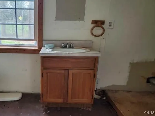 2226 Us Rt 11, Onondaga, New York 13084, Onondaga, New York 13084, 4 Bedrooms Bedrooms, 6 Rooms Rooms,1 BathroomBathrooms,Residential,Closed,2226 Us Rt 11, Onondaga, New York 13084,0,S1602737