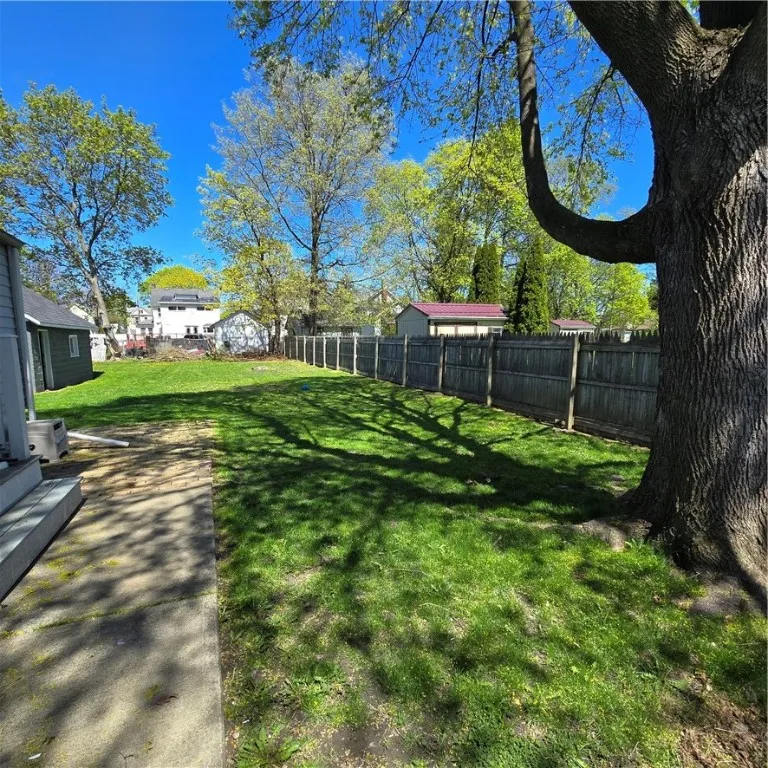 520 Logan Street, Elmira-city, New York 14901, Elmira City, New York 14901, 3 Bedrooms Bedrooms, 8 Rooms Rooms,1 BathroomBathrooms,Residential,For Sale,520 Logan Street, Elmira-city, New York 14901,R1602739
