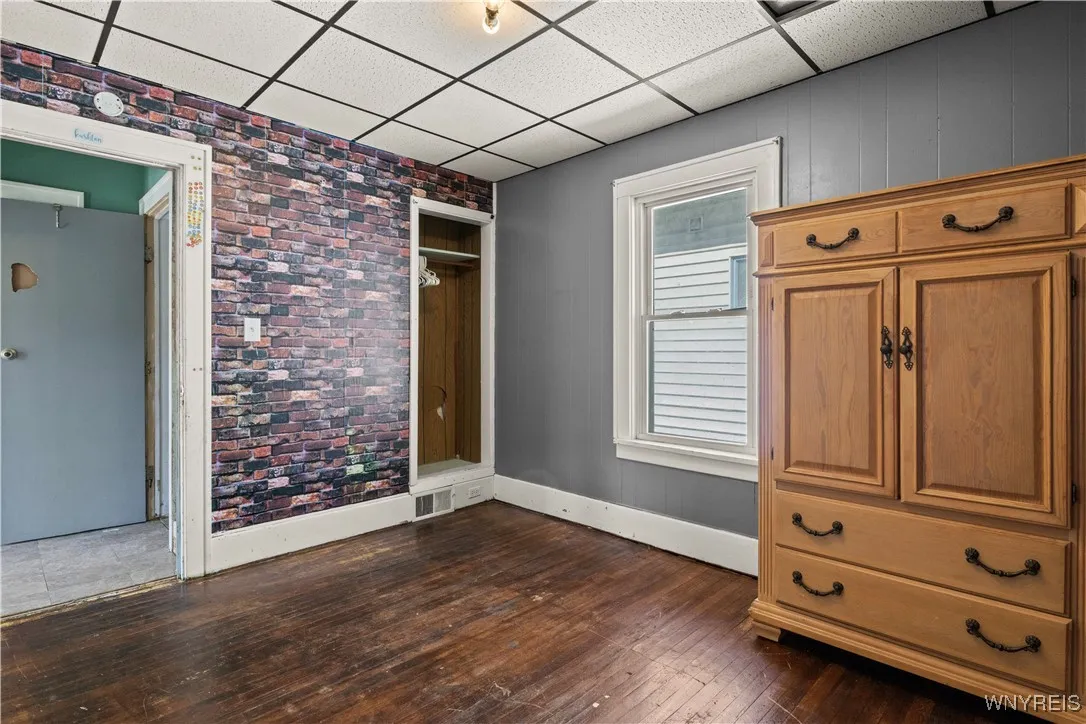 12 Hobart Street, Buffalo, New York 14206, Buffalo, New York 14206, 4 Bedrooms Bedrooms, ,2 BathroomsBathrooms,Residential,Closed,12 Hobart Street, Buffalo, New York 14206,0,B1602671