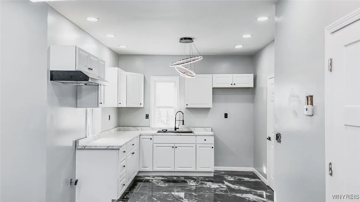 76 Dupont Street, Buffalo, New York 14208, Buffalo, New York 14208, 5 Bedrooms Bedrooms, 10 Rooms Rooms,3 BathroomsBathrooms,Residential,Closed,76 Dupont Street, Buffalo, New York 14208,B1602780