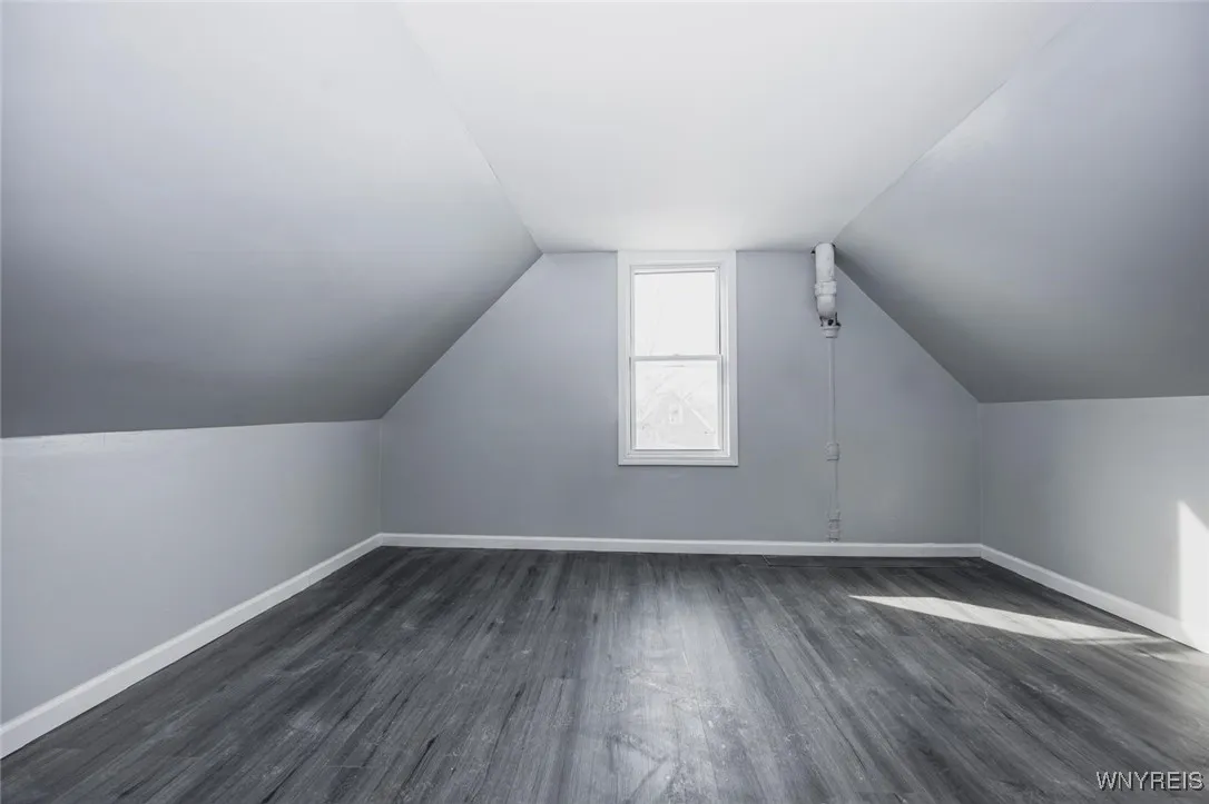 76 Dupont Street, Buffalo, New York 14208, Buffalo, New York 14208, 5 Bedrooms Bedrooms, 10 Rooms Rooms,3 BathroomsBathrooms,Residential,Closed,76 Dupont Street, Buffalo, New York 14208,B1602780