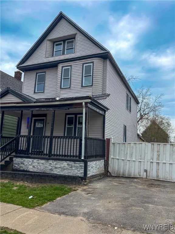 76 Dupont Street, Buffalo, New York 14208, Buffalo, New York 14208, 5 Bedrooms Bedrooms, 10 Rooms Rooms,3 BathroomsBathrooms,Residential,Closed,76 Dupont Street, Buffalo, New York 14208,B1602780