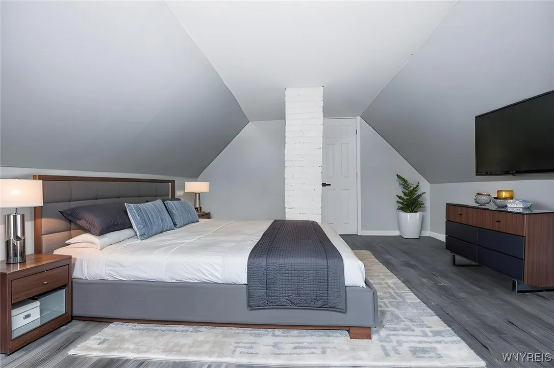 76 Dupont Street, Buffalo, New York 14208, Buffalo, New York 14208, 5 Bedrooms Bedrooms, 10 Rooms Rooms,3 BathroomsBathrooms,Residential,Closed,76 Dupont Street, Buffalo, New York 14208,B1602780