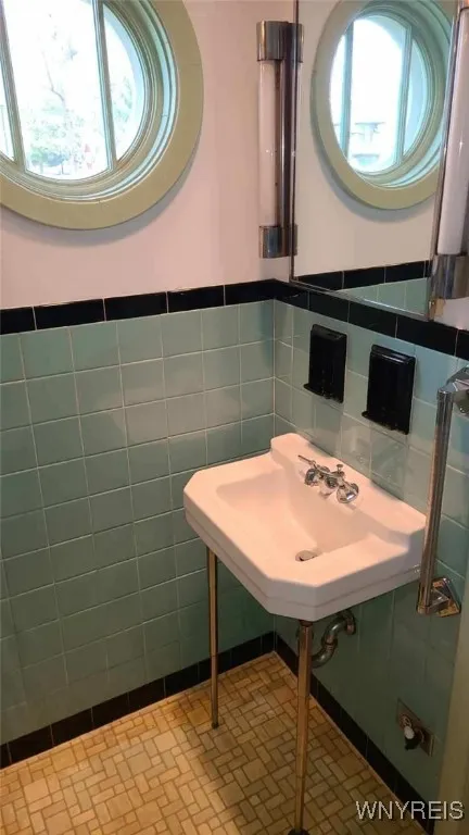 Front Bedroom Bathroom