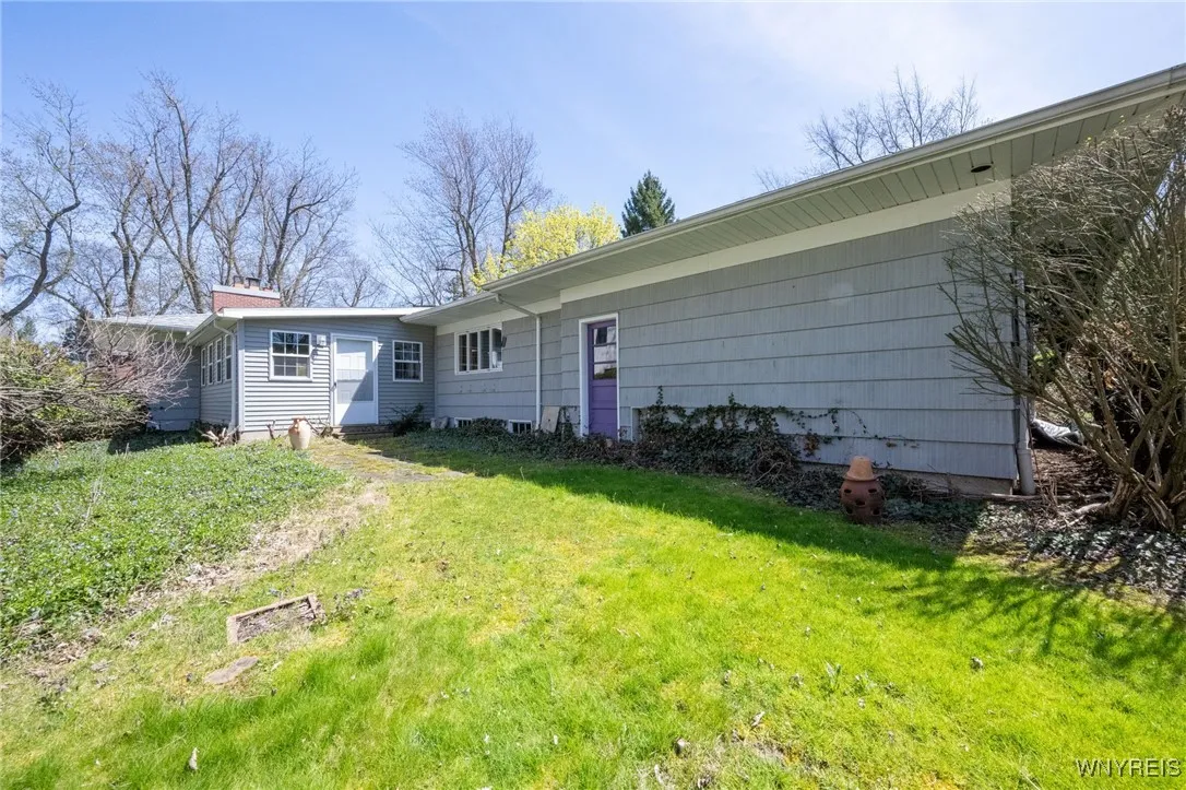 114 Burbank Drive, Amherst, New York 14226, Amherst, New York 14226, 3 Bedrooms Bedrooms, 9 Rooms Rooms,2 BathroomsBathrooms,Residential,Closed,114 Burbank Drive, Amherst, New York 14226,B1602571