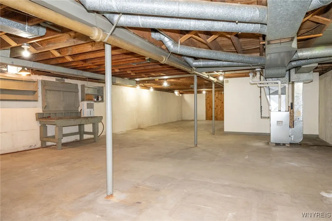 114 Burbank Drive, Amherst, New York 14226, Amherst, New York 14226, 3 Bedrooms Bedrooms, 9 Rooms Rooms,2 BathroomsBathrooms,Residential,Closed,114 Burbank Drive, Amherst, New York 14226,B1602571