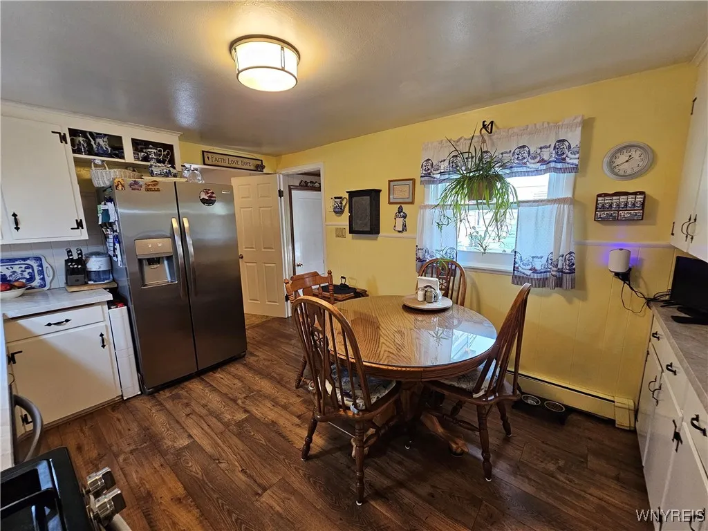 4771 Lake Shore Road, Hamburg, New York 14075, Hamburg, New York 14075, 3 Bedrooms Bedrooms, 6 Rooms Rooms,1 BathroomBathrooms,Residential,For Sale,4771 Lake Shore Road, Hamburg, New York 14075,0,B1602676