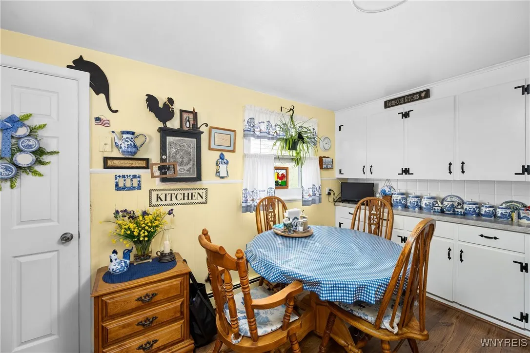 4771 Lake Shore Road, Hamburg, New York 14075, Hamburg, New York 14075, 3 Bedrooms Bedrooms, 6 Rooms Rooms,1 BathroomBathrooms,Residential,For Sale,4771 Lake Shore Road, Hamburg, New York 14075,B1602676