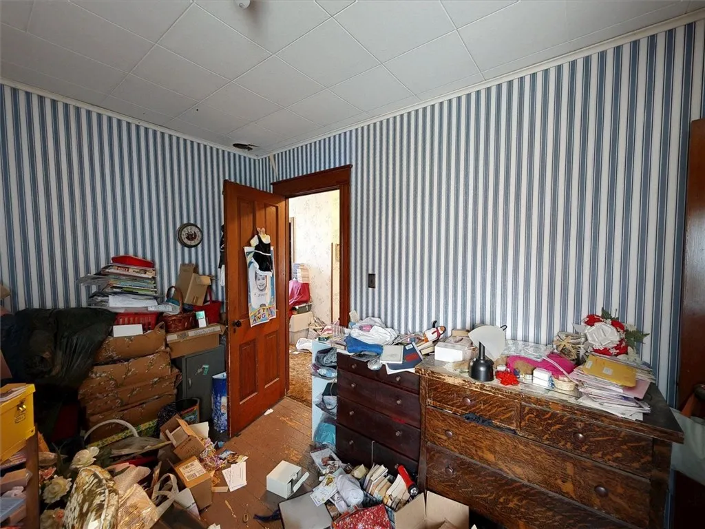 10800 Hunts Corners Road, Clarence, New York 14031, Clarence, New York 14031, 5 Bedrooms Bedrooms, 10 Rooms Rooms,1 BathroomBathrooms,Residential,Closed,10800 Hunts Corners Road, Clarence, New York 14031,0,R1602827