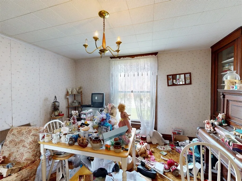 10800 Hunts Corners Road, Clarence, New York 14031, Clarence, New York 14031, 5 Bedrooms Bedrooms, 10 Rooms Rooms,1 BathroomBathrooms,Residential,Closed,10800 Hunts Corners Road, Clarence, New York 14031,0,R1602827