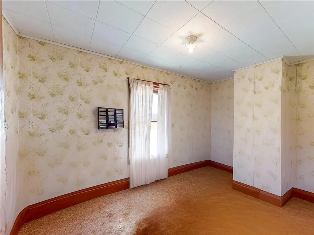 VIRTUAL STAGING / CLEAN