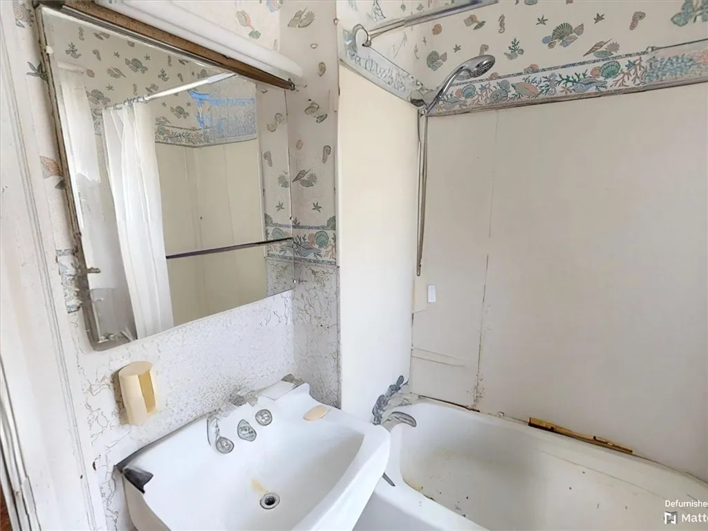 VIRTUAL STAGING / CLEAN