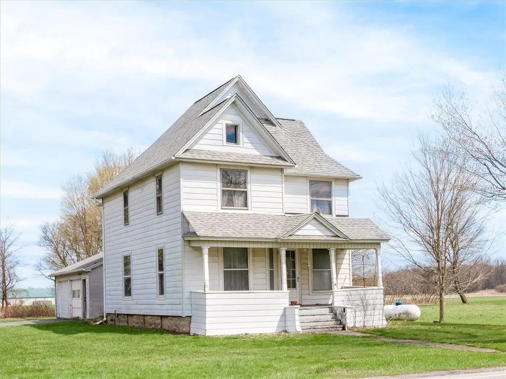 10800 Hunts Corners Road, Clarence, New York 14031, Clarence, New York 14031, 5 Bedrooms Bedrooms, 10 Rooms Rooms,1 BathroomBathrooms,Residential,Closed,10800 Hunts Corners Road, Clarence, New York 14031,0,R1602827