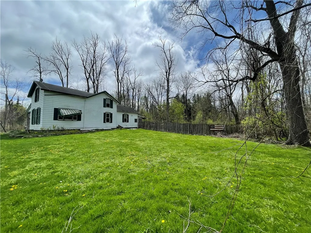 46 Mechanic Street, Elba, New York 14058, Elba, New York 14058, 3 Bedrooms Bedrooms, 7 Rooms Rooms,1 BathroomBathrooms,Residential,Closed,46 Mechanic Street, Elba, New York 14058,0,R1601971