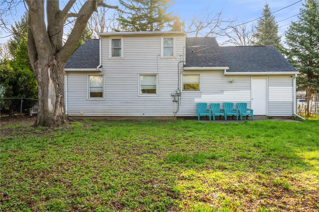 2933 Lake Avenue, Rochester, New York 14612, Rochester, New York 14612, 3 Bedrooms Bedrooms, 5 Rooms Rooms,1 BathroomBathrooms,Residential,Closed,2933 Lake Avenue, Rochester, New York 14612,0,R1602354