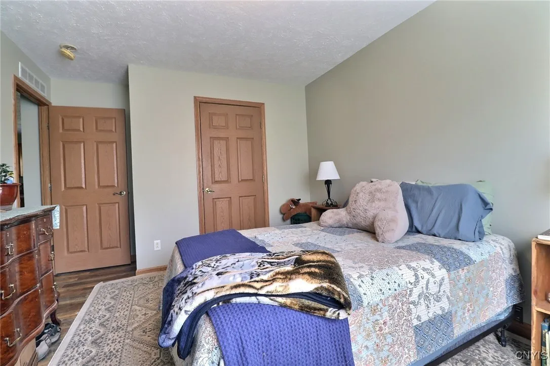5528 Clearview Drive, Stockbridge, New York 13409, Stockbridge, New York 13409, 3 Bedrooms Bedrooms, 9 Rooms Rooms,2 BathroomsBathrooms,Residential,Closed,5528 Clearview Drive, Stockbridge, New York 13409,0,S1602858