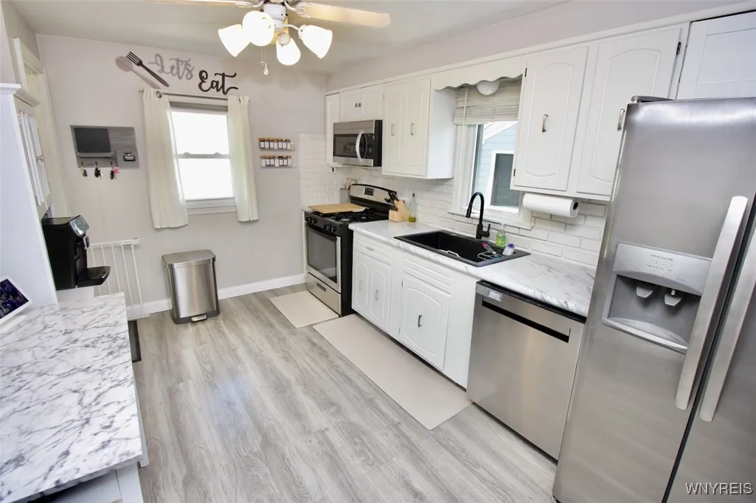 17 Ontario Drive, Cheektowaga, New York 14225, Cheektowaga, New York 14225, 3 Bedrooms Bedrooms, 7 Rooms Rooms,1 BathroomBathrooms,Residential,Closed,17 Ontario Drive, Cheektowaga, New York 14225,0,B1602825