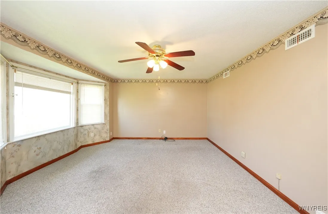 178 Highland Avenue, Tonawanda-city, New York 1415, Tonawanda, New York 14150, 4 Bedrooms Bedrooms, 7 Rooms Rooms,1 BathroomBathrooms,Residential,Closed,178 Highland Avenue, Tonawanda-city, New York 1415,0,B1602645