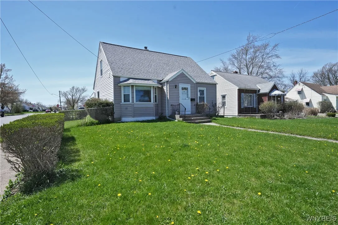 178 Highland Avenue, Tonawanda-city, New York 1415, Tonawanda, New York 14150, 4 Bedrooms Bedrooms, 7 Rooms Rooms,1 BathroomBathrooms,Residential,For Sale,178 Highland Avenue, Tonawanda-city, New York 1415,B1602645