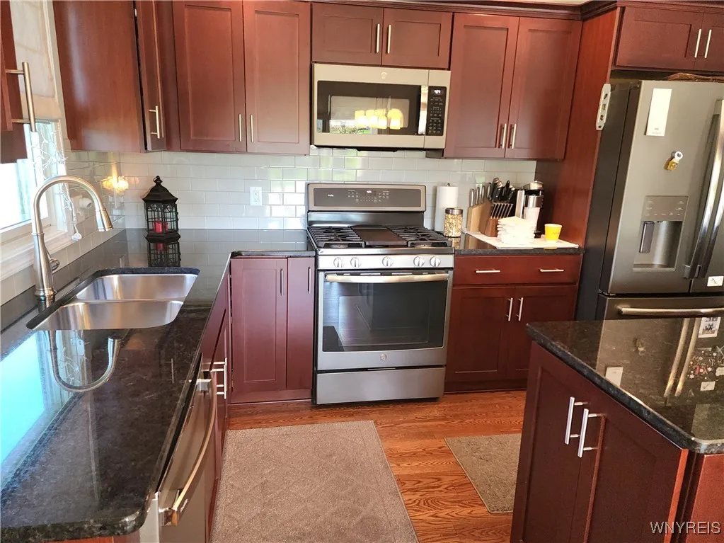 5260 Murphy Road, Orchard Park, New York 14127, Orchard Park, New York 14127, 3 Bedrooms Bedrooms, 8 Rooms Rooms,2 BathroomsBathrooms,Residential,Closed,5260 Murphy Road, Orchard Park, New York 14127,0,B1602755