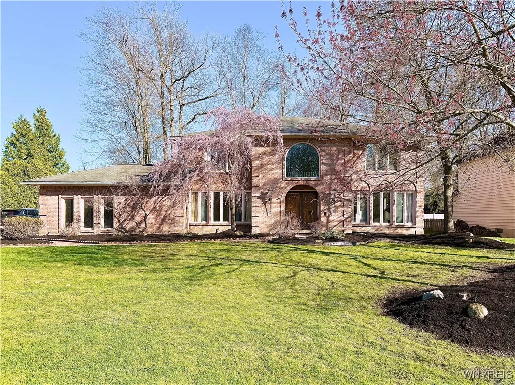 134 Crestwood Lane, Amherst, New York 14221, Amherst, New York 14221, 4 Bedrooms Bedrooms, 9 Rooms Rooms,2 BathroomsBathrooms,Residential,Closed,134 Crestwood Lane, Amherst, New York 14221,0,B1601424